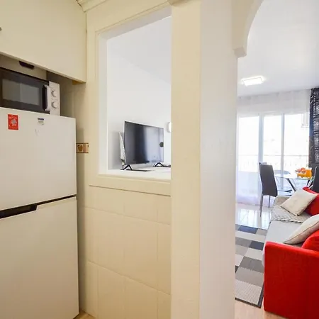 Schoene Mit Pool , Wi-fi Und Privat Garage * Torrevieja