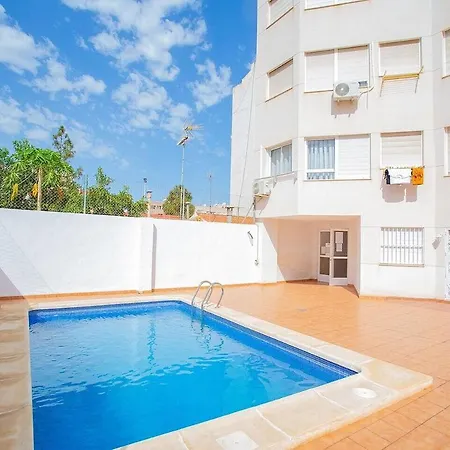 Apartment Schoene Mit Pool , Wi-fi Und Privat Garage